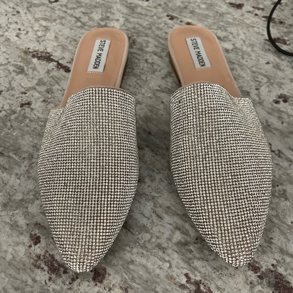 Steve Madden Shoes - Steve Madden rhinestone tracer-R mules